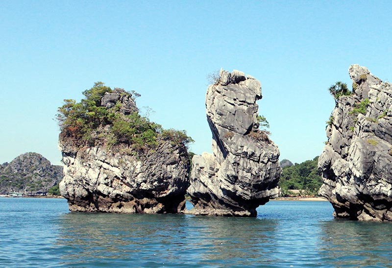Hình ảnh Đảo Thiên nga tuyệt đẹp ở Vịnh Hạ Long