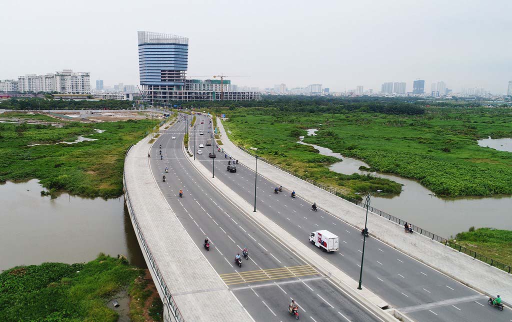 Hình ảnh đại lộ Nguyễn Cơ Thạch-Sài Gòn