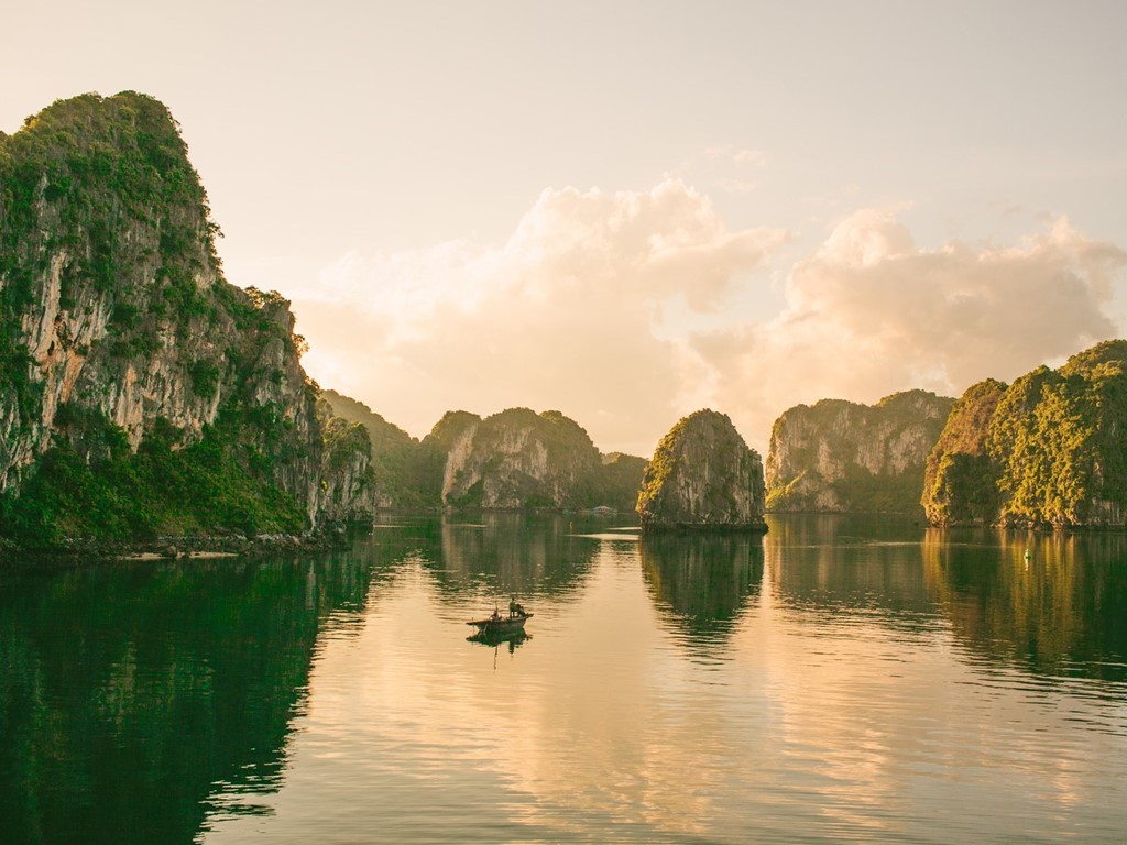 Hãy sẵn sàng để kinh ngạc với những hình ảnh tuyệt đẹp này. Làm mới trí tuệ và cho phép bạn trải nghiệm một số thứ tuyệt vời trong cuộc sống của mình. Hãy chiêm ngưỡng những khoảnh khắc kỳ diệu của tự nhiên Việt Nam, đúng như những gì bạn mong đợi.